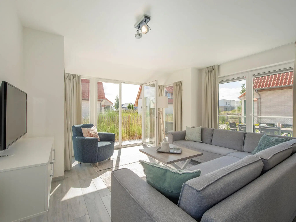 Villa, two Bathrooms and a Washing Machine, Near Ostend
