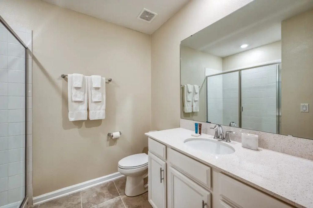 Wonderful Home with game room near Disney