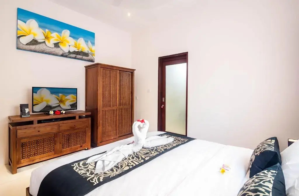 Moonage Daydream Villas
