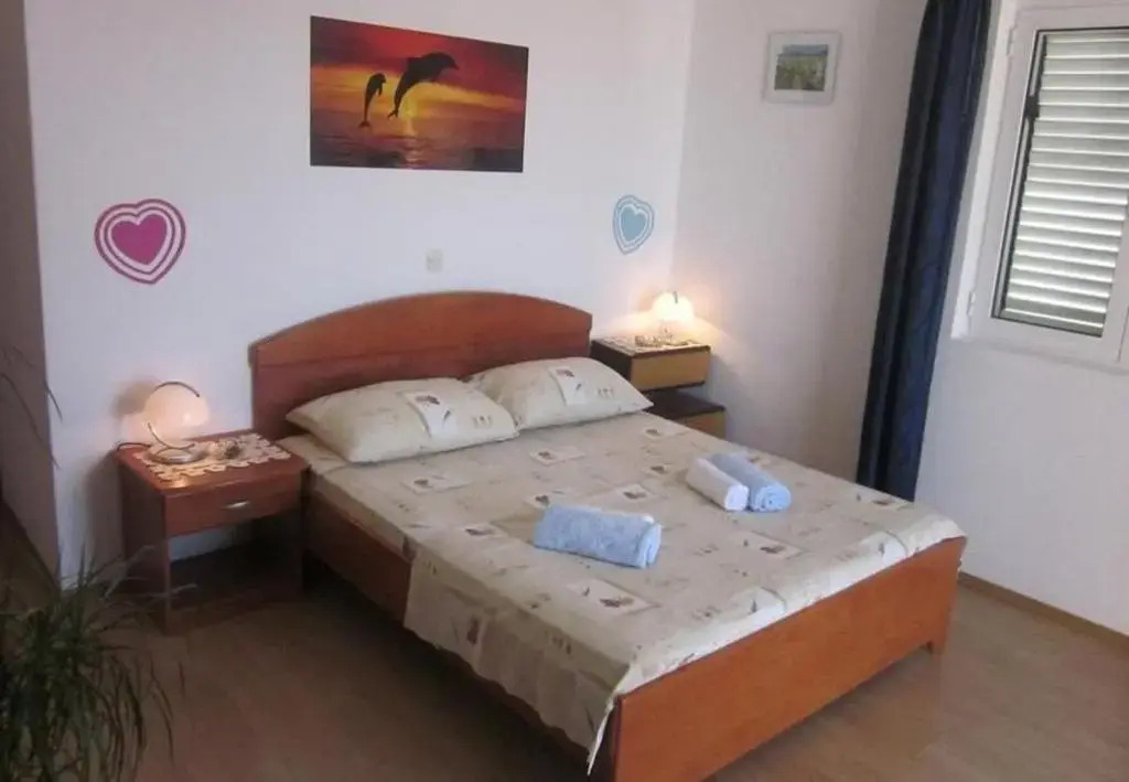 Apartments and Room Dar