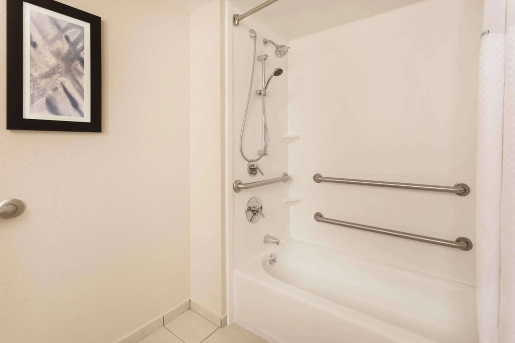 Comfort Suites Alpharetta-Roswell - Atlanta Area