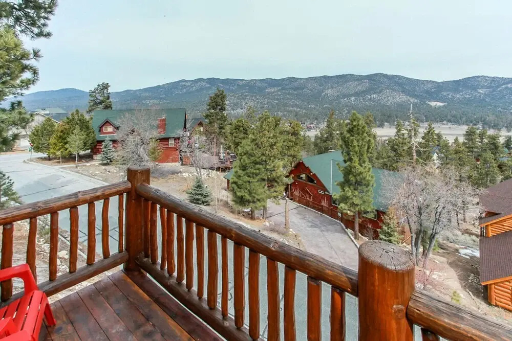 Castle Glen Chalet-1845 by Big Bear Vacations