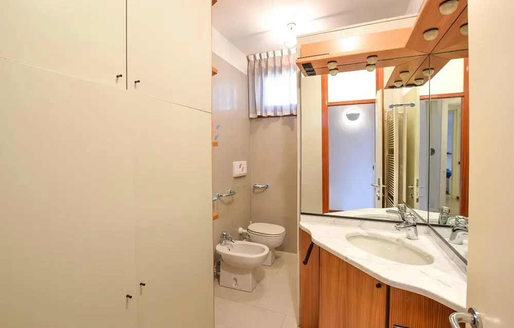 Awesome Apartment in Lignano Sabbiadoro With Outdoor Swimming Pool, Wifi and 4 Bedrooms