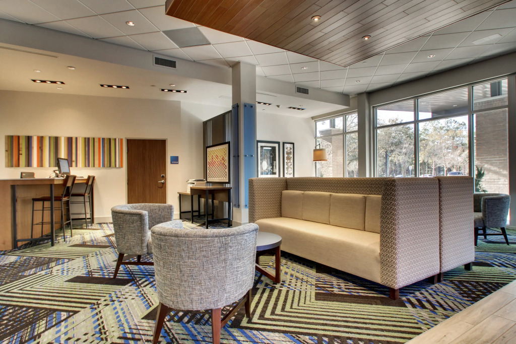Holiday Inn Express & Suites - Summerville by IHG