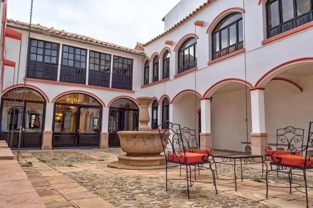 Colonial Hotel Boutique