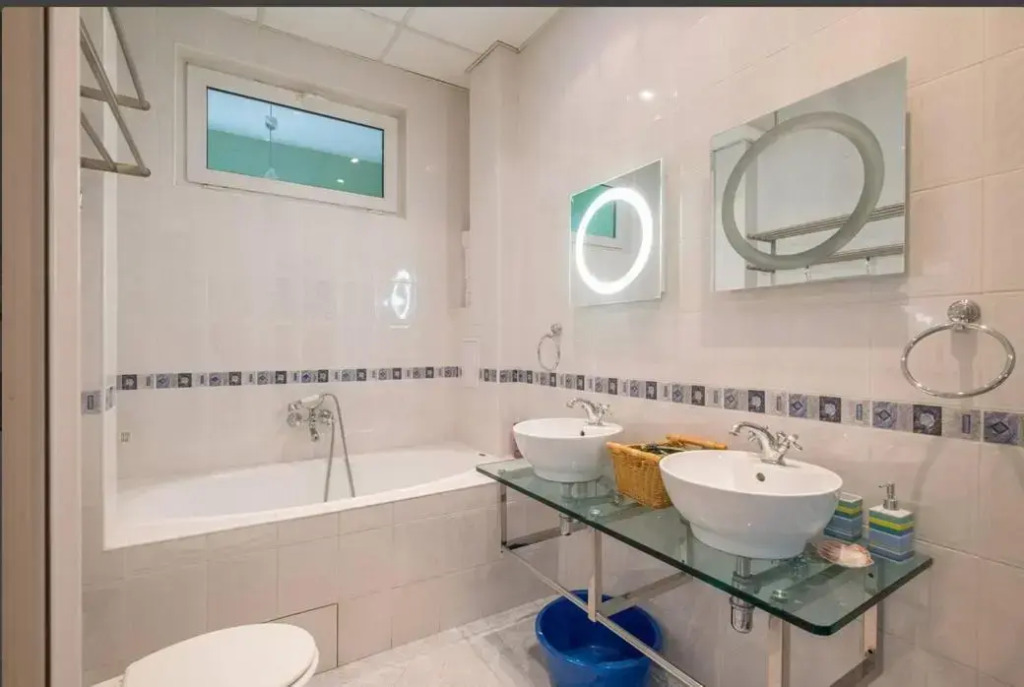 Han Krum 2 Bedroom Central Flat