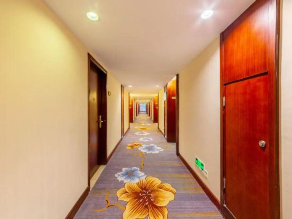 Guangbin Mantiao Hotel (Foshan Lishui Wanli Plaza)