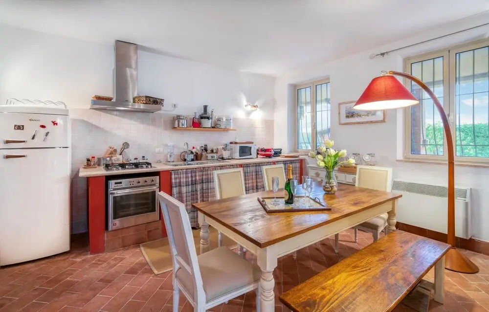Stunning Home In Montalto Di Castro