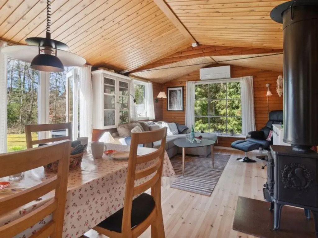 Holiday Home Heikki - 700m from the sea by Interhome