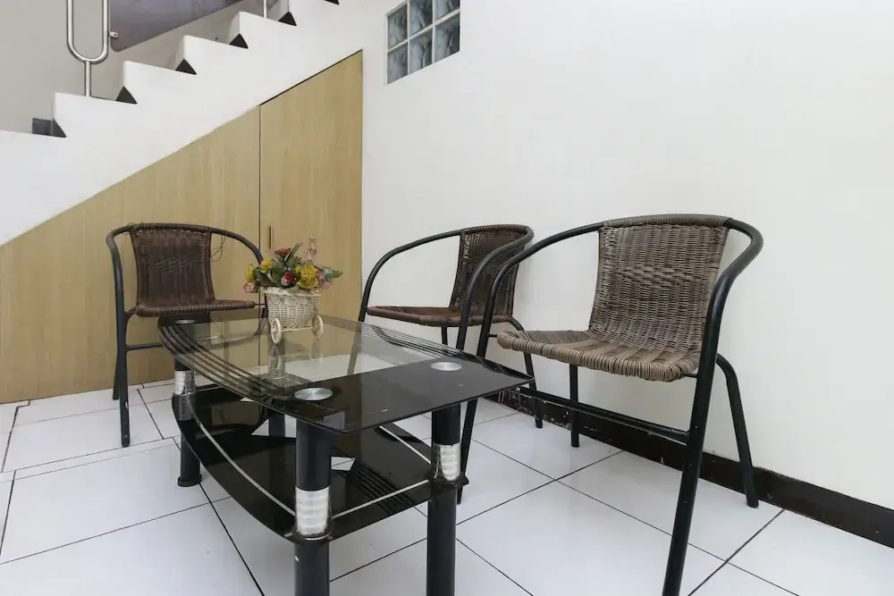 Airy Eco Regol Moh Toha 42 Bandung