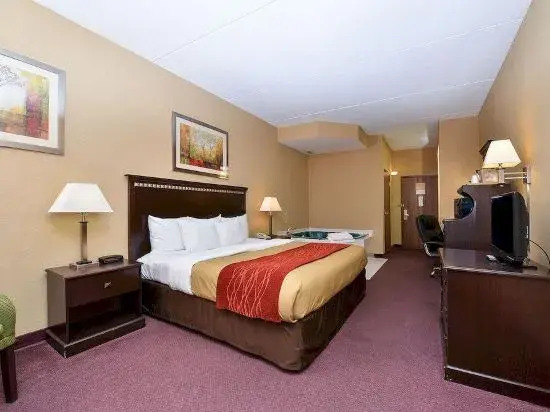 Comfort Inn Grove City