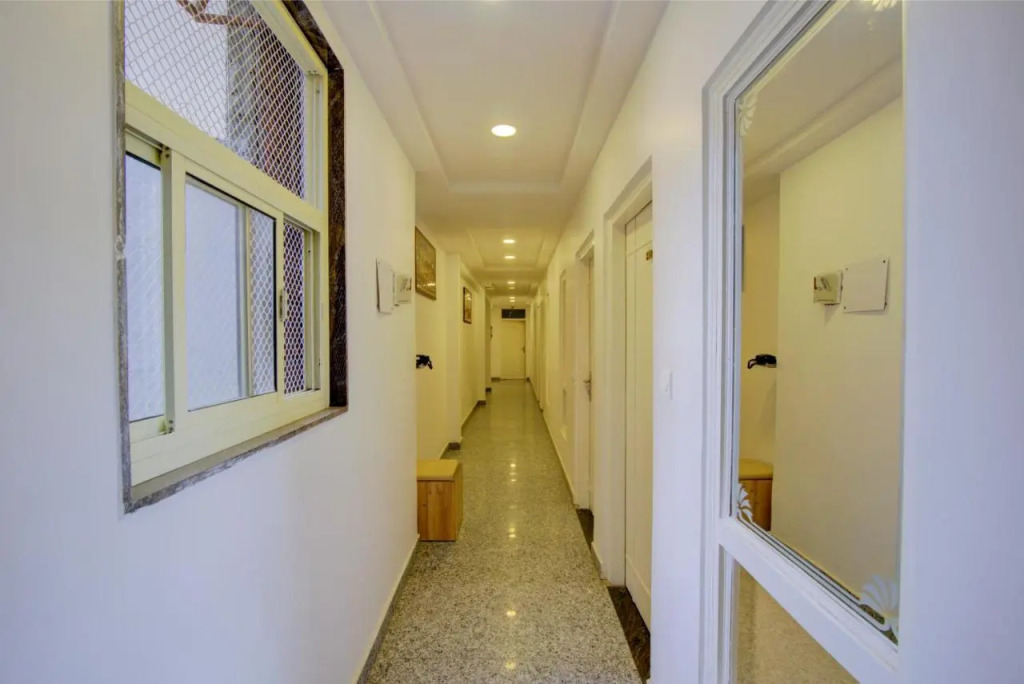 Hotel Amar International
