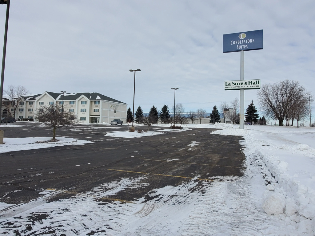 Cobblestone Suites - Oshkosh