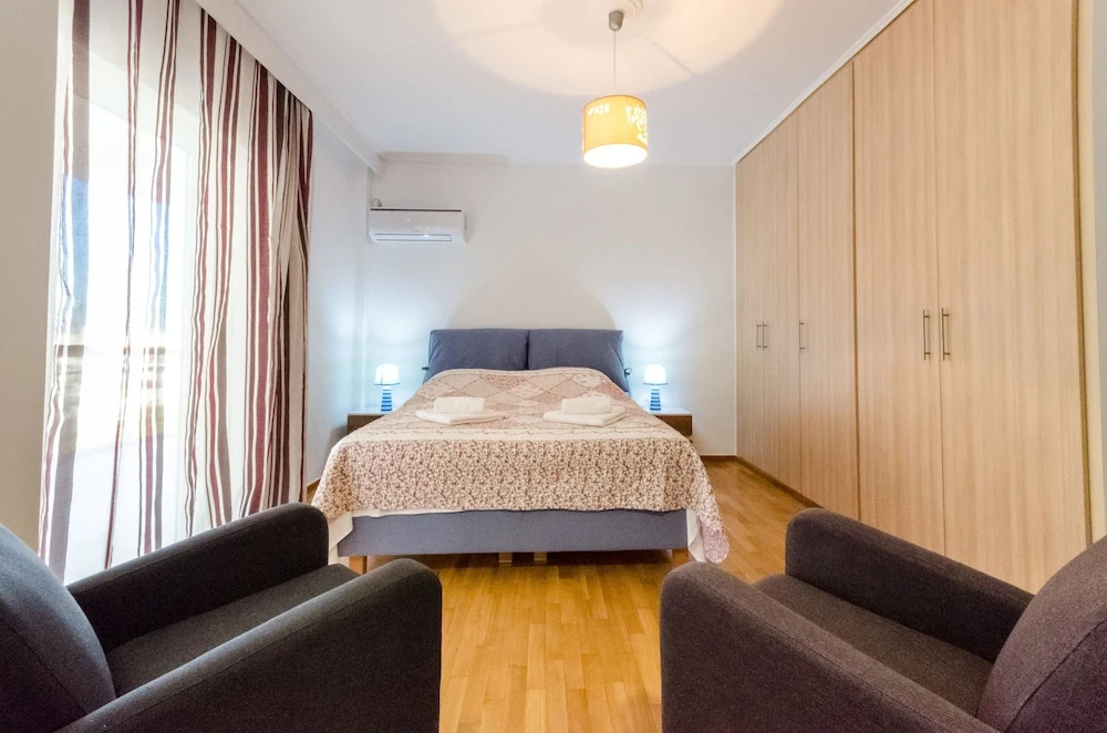 Taurus - Deluxe Apartment with Sea View