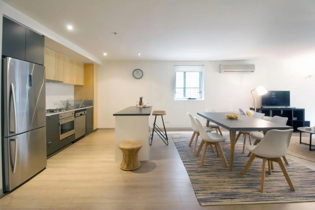 Urban Sea Drift - Pets, Pool, Gym, Parking, Beach 250m