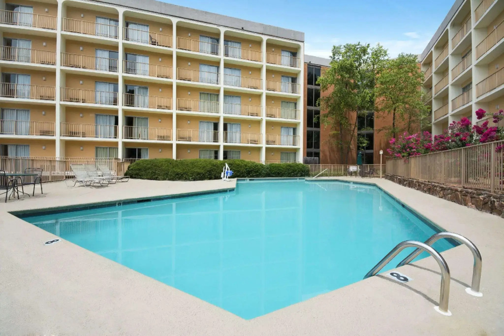 Days Inn Birmingham/Vestavia Hills