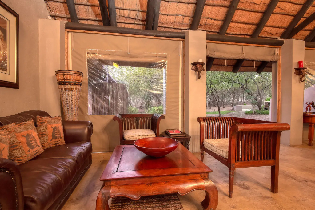 Mvuradona Safari Lodge