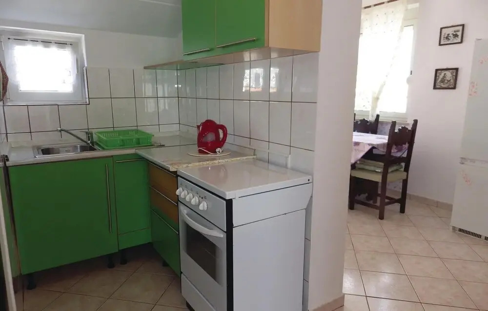 Amazing Apartment in Vodnjan With 3 Bedrooms