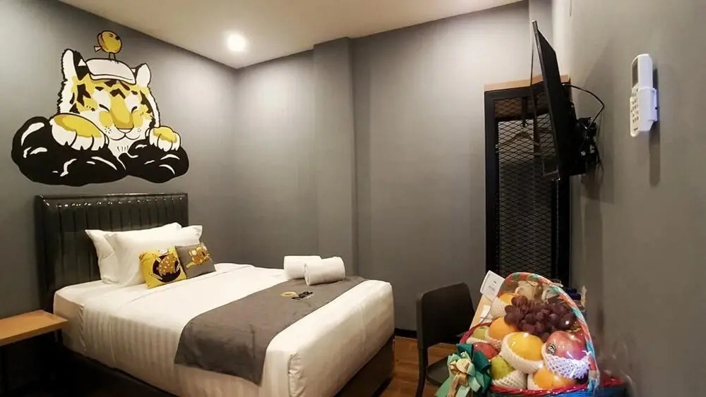 Nine Hotel