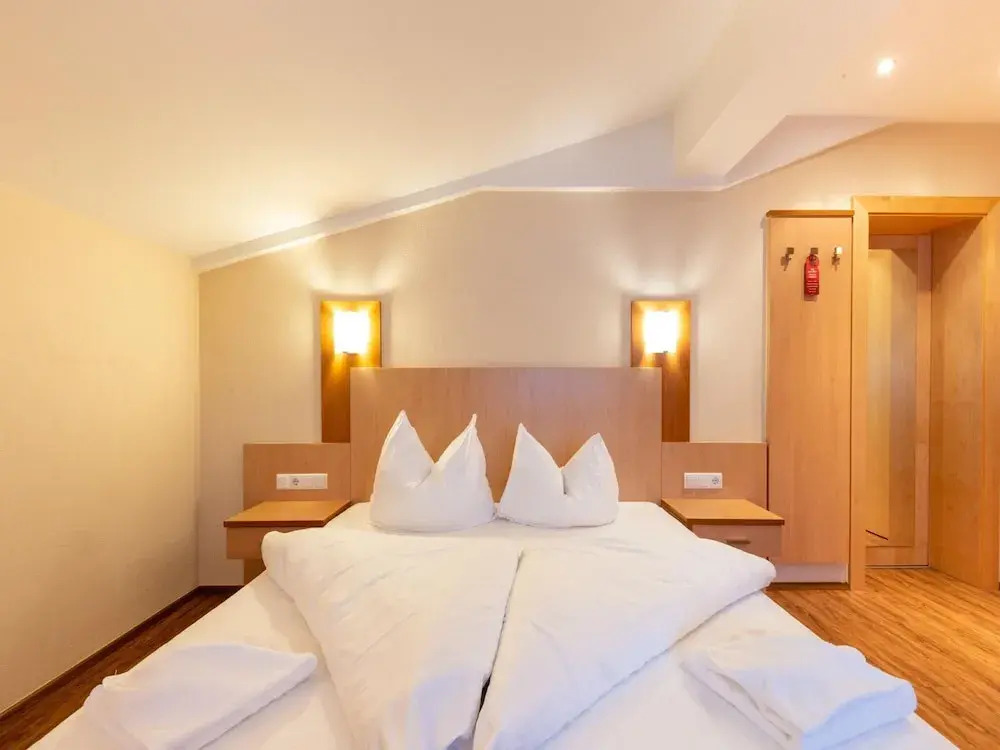 Apartment in Langenfeld With Recreation Room