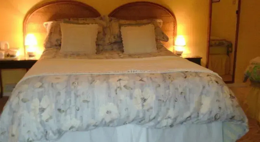 B&B Brookside Cottage