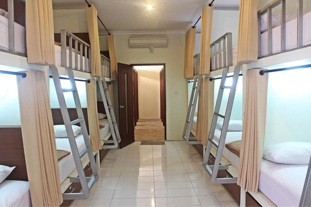 Mirah Hostel