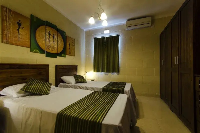 Misrah Simar Complex