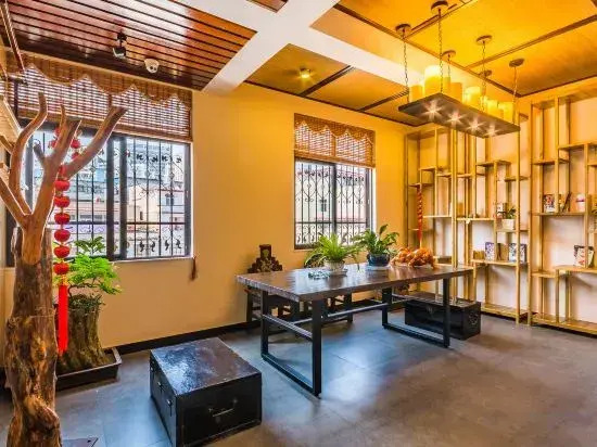 Gujia Hotel