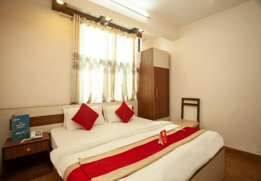 OYO 219 Hotel Royal Kusum
