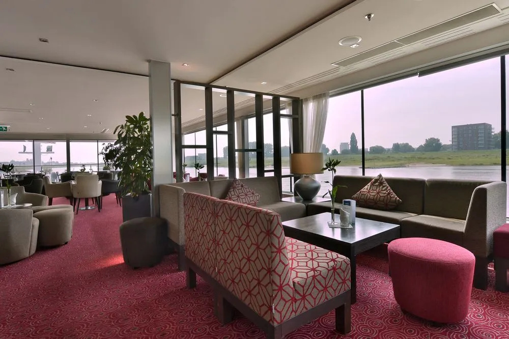 Hotelships Holland - HS Leonora - Messe