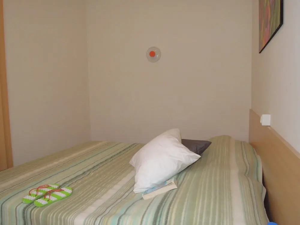Nice Flat for 6 Guests With Private Garden