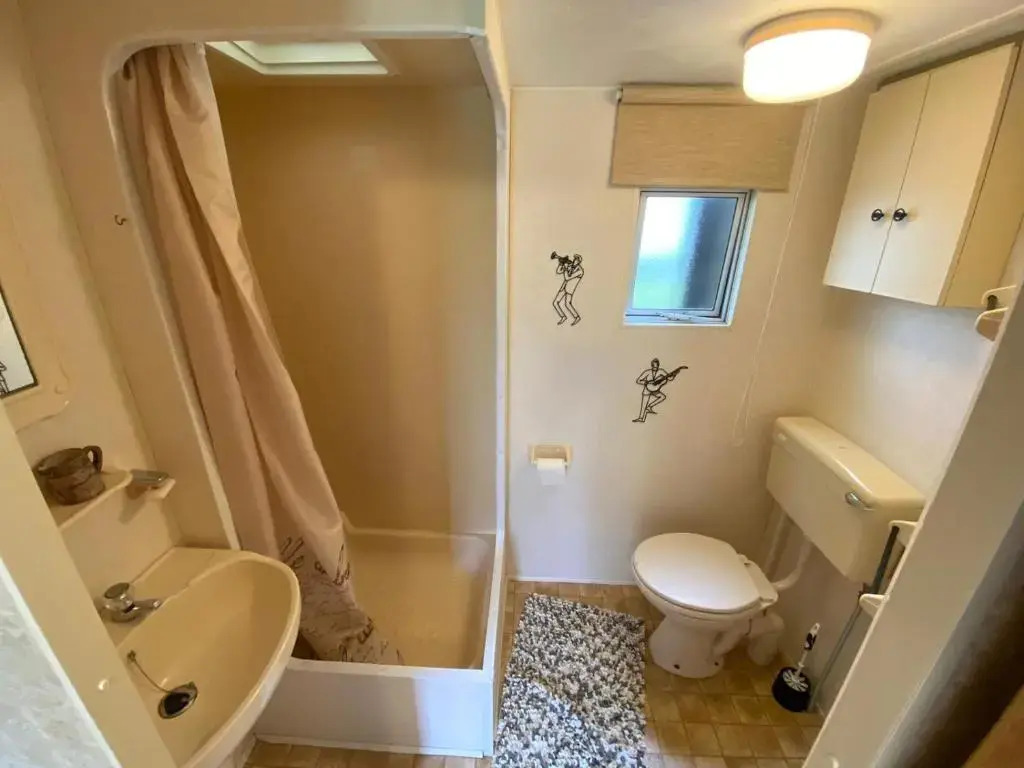 Holiday House Palangas 23
