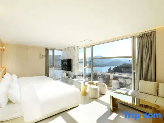 Hotel Quince