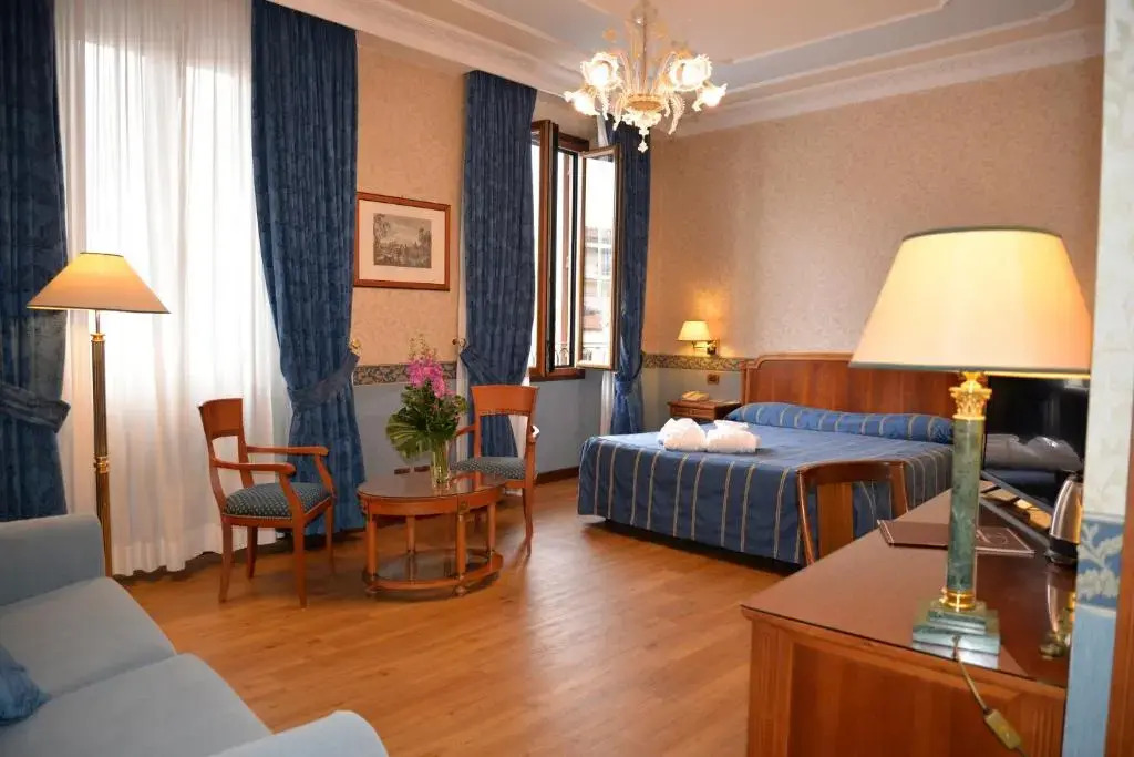 Strozzi Palace Hotel