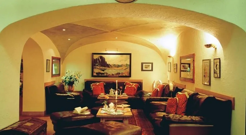 Posta Zirm Hotel