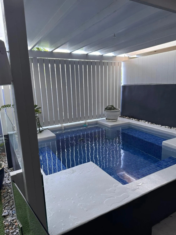 Beachside Villa with Private lap pool