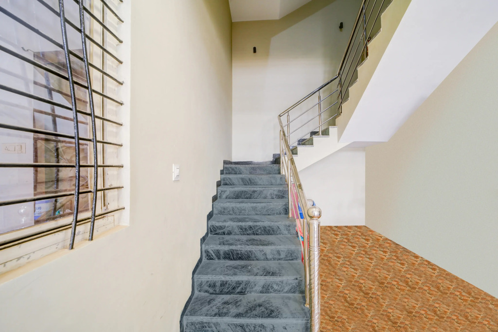 Super Collection O Ujjain City Centre Formerly Hotel Olive Inn