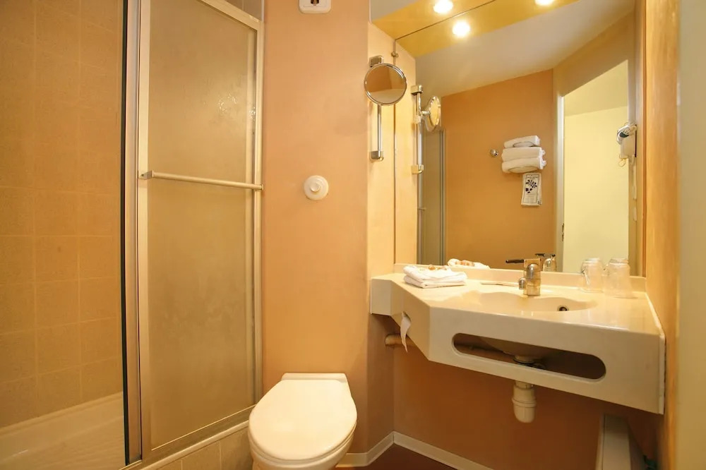 Kyriad Hotel Blois Sud Hotel