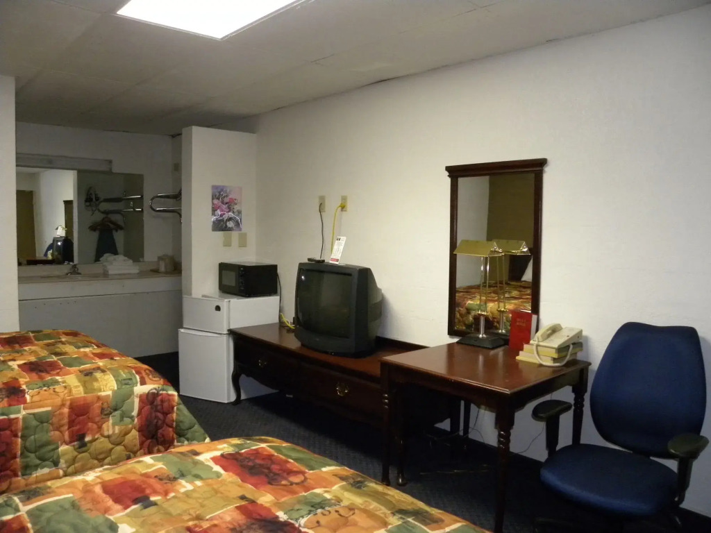 Guest Inn Rogers