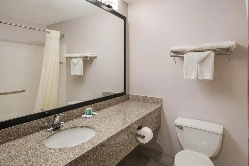 Best Western Cincinnati West Inn & Suite