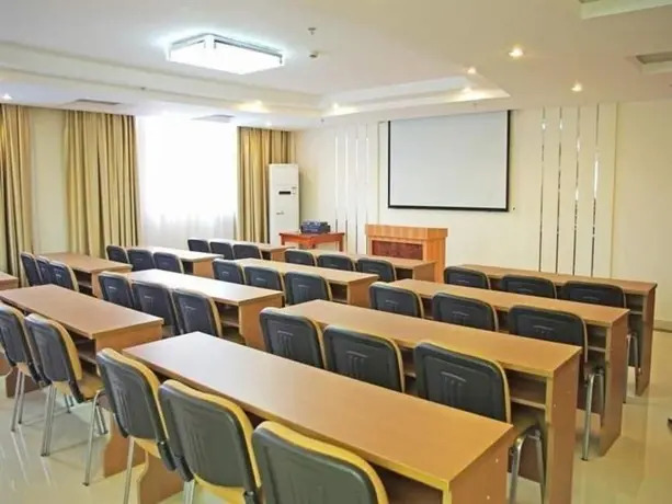 GreenTree Inn Taizhou Taidong Railway Station Business Hotel