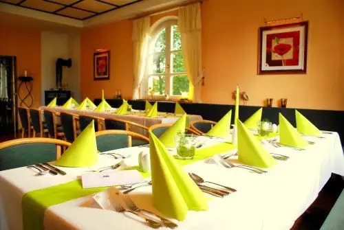 Hotel-Restaurant Zum Landgraf - Henry Merz