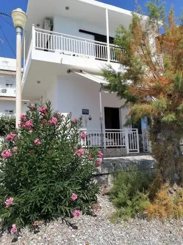 Stamatias House