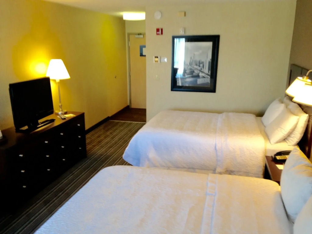 Hampton Inn & Suites Lincolnshire