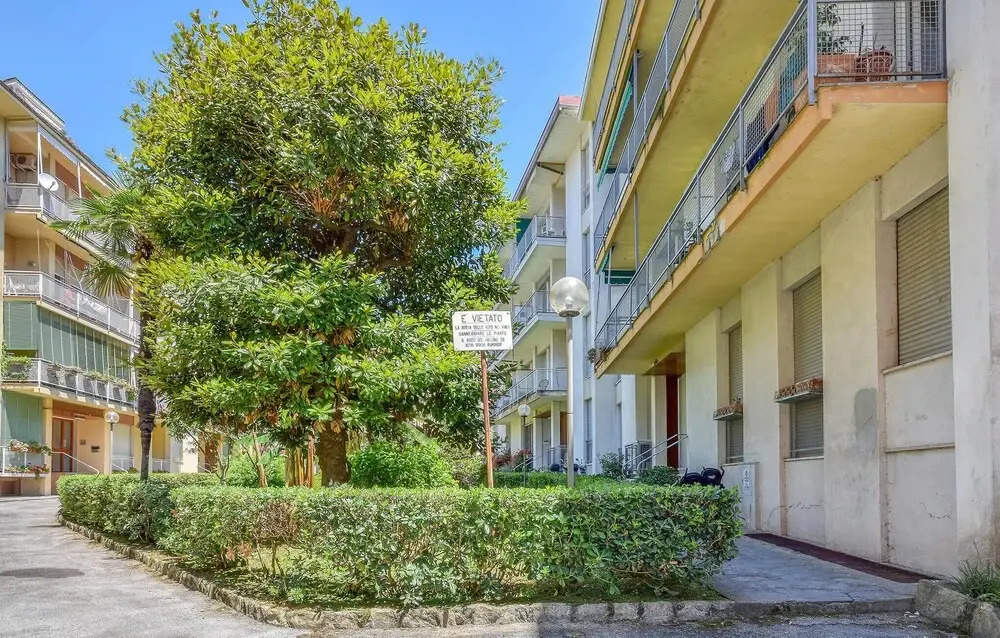 Amazing Apartment in Rapallo With Wifi and 2 Bedrooms