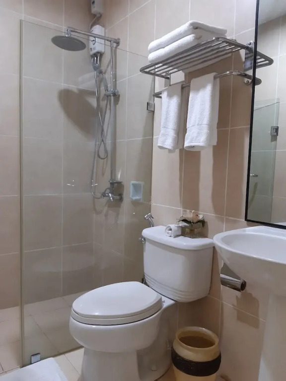 Plumeria Hotel Batangas