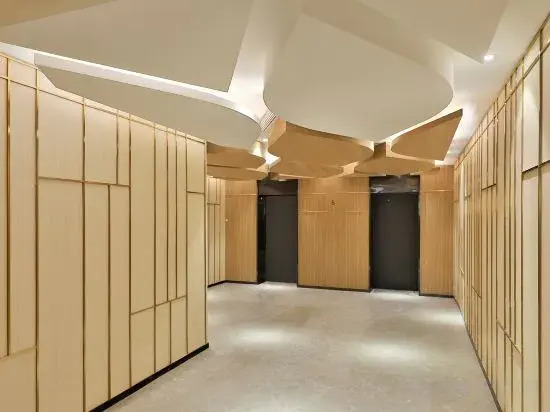 Crystal Hotel Jingan Darongcheng Hutai Road