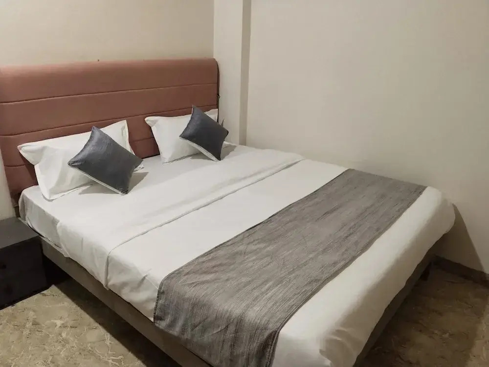 Hotel Glory Inn