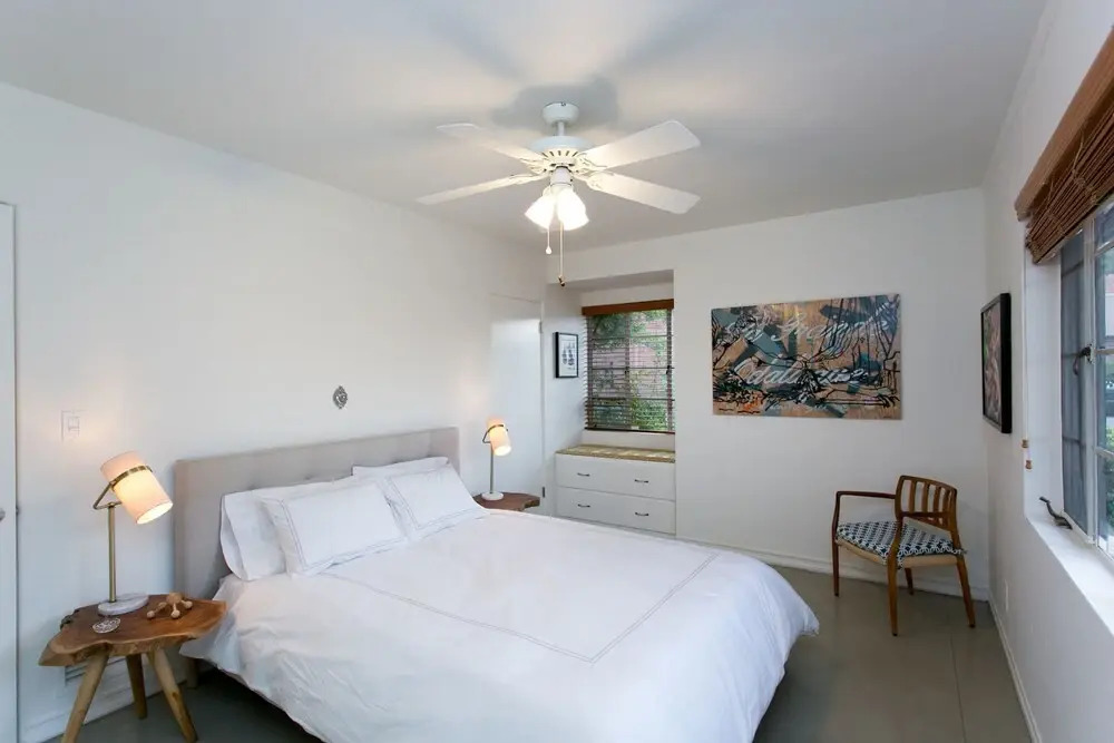 Casa de los Artistas 2 BR by Casago