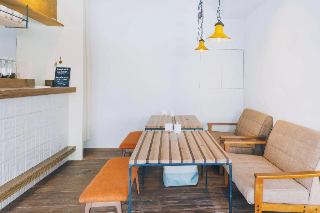 Mezamashi Sandwich - Hostel